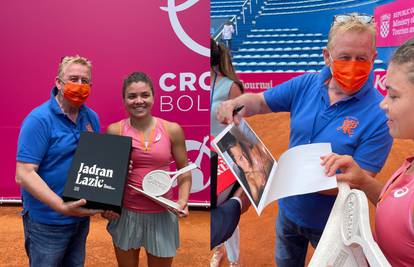 Poklonio sam svoju monografiju Jasmine Paolini, pobjednici WTA Bol Opena - bila je oduševljena!