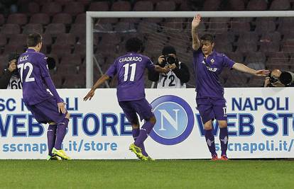 Fiorentina svladala Napoli u gostima, novo slavlje Juvea...