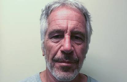 Optužili Epsteinove čuvare, lažirali da su ga provjeravali