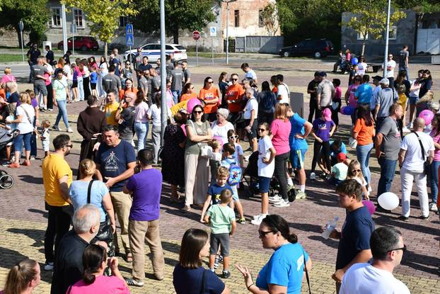 Pogledajte fotografije. U Sl. Brodu održan Hod za život