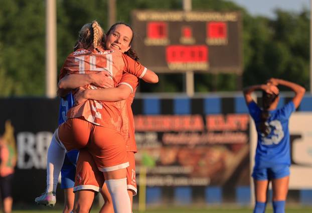 Nogometašice Agrama prvi put u povijesti osvojile naslov prvakinja Hrvatske