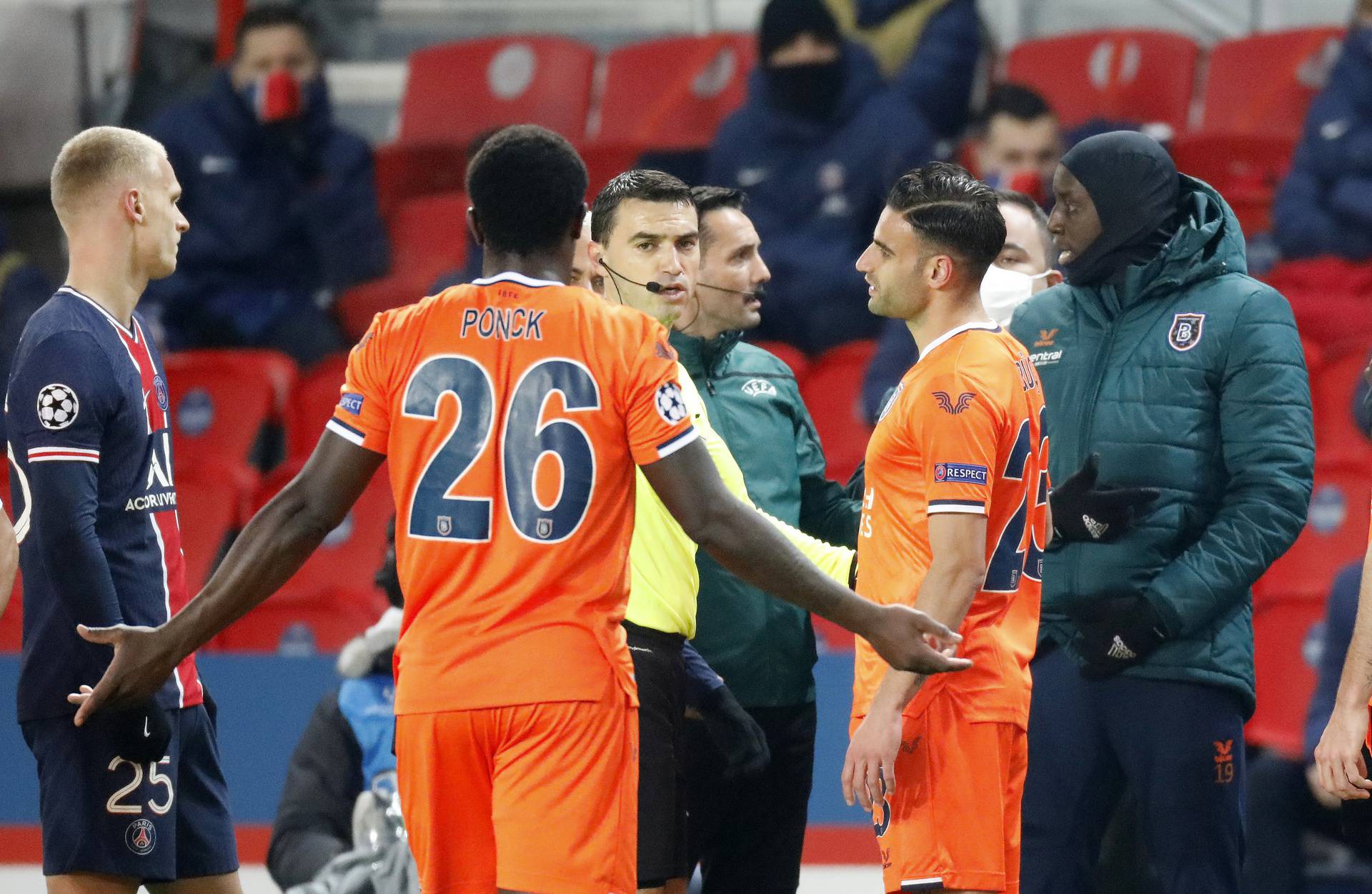 Champions League - Group H - Paris St Germain v Istanbul Basaksehir F.K.