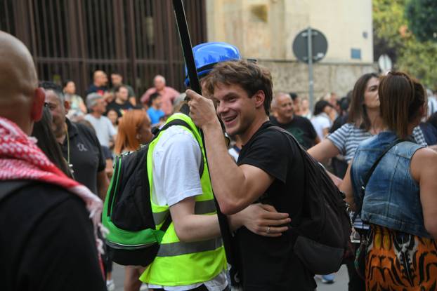 Valjevo: Poziv na veliki prosvijed "Srbija se umiriti ne može" 