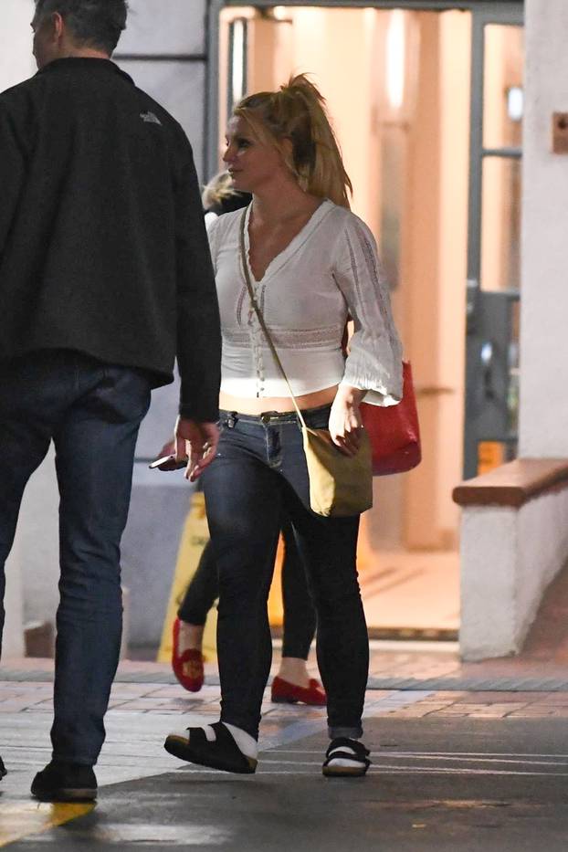 *EXCLUSIVE* An unkempt Britney Spears leaves a building in Los Angeles - ** WEB MUST CALL FOR PRICING **