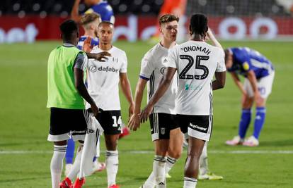 Oba su Velšana pala: Fulham i Brentford u meču od 200 mil. £