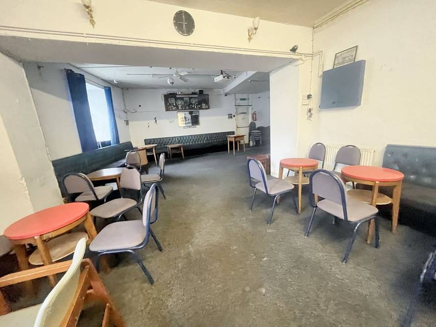 Popularni pub se prodaje za samo 1 euro, ali postoji caka...