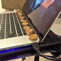 Super trik: Zašto je na laptop dobro staviti nekoliko kovanica