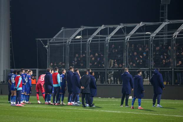 Rijeka: Dinamovci nakon poraza pozdravili navijače