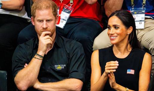 Misterij nestalih fotki: Meghan i Harry tražili da ih Kardashianke maknu. Izvori su otkrili i zašto