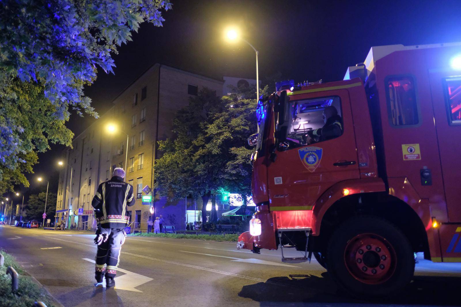 Zagreb: Vatrogasci izaÅ¡li na teren zbog uruÅ¡avanja zgrade u KranjÄeviÄevoj