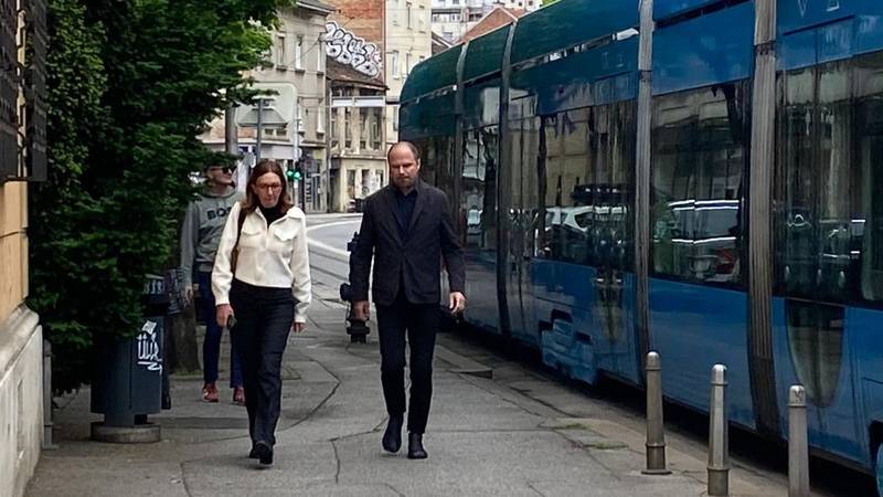 VIDEO Korlaet stigao u Uskok: 'Očekujem da ću ostati svjedok' 21 whatsapp image 2025 05 07 at 12 51 45 1 IcJsRSB