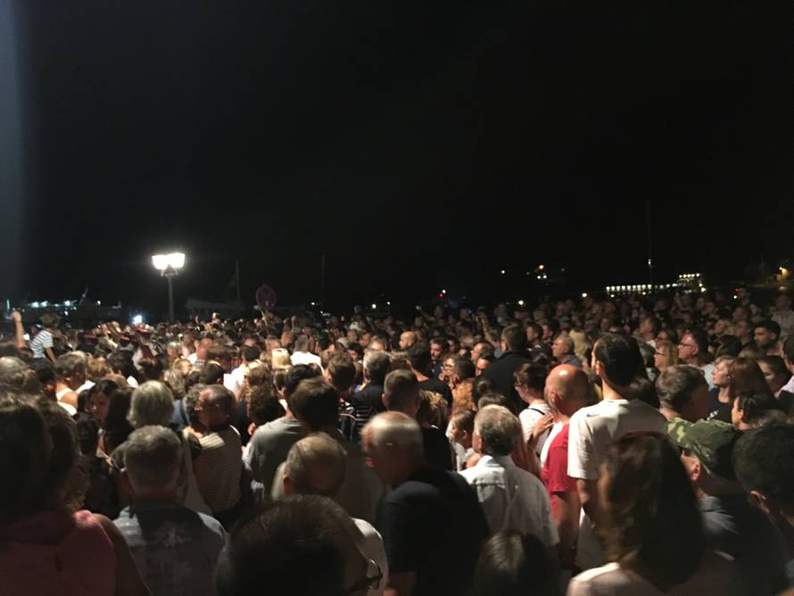 'Morski vuk' je posljednji put uplovio u voljenu Velu Luku