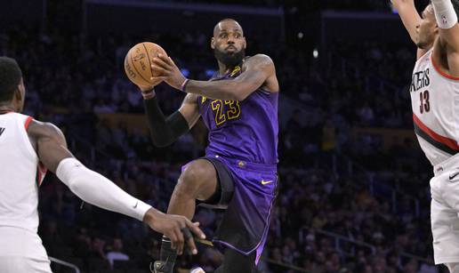 LeBron briljirao u pobjedi LA Lakersa, Zubac dvoznamenkast