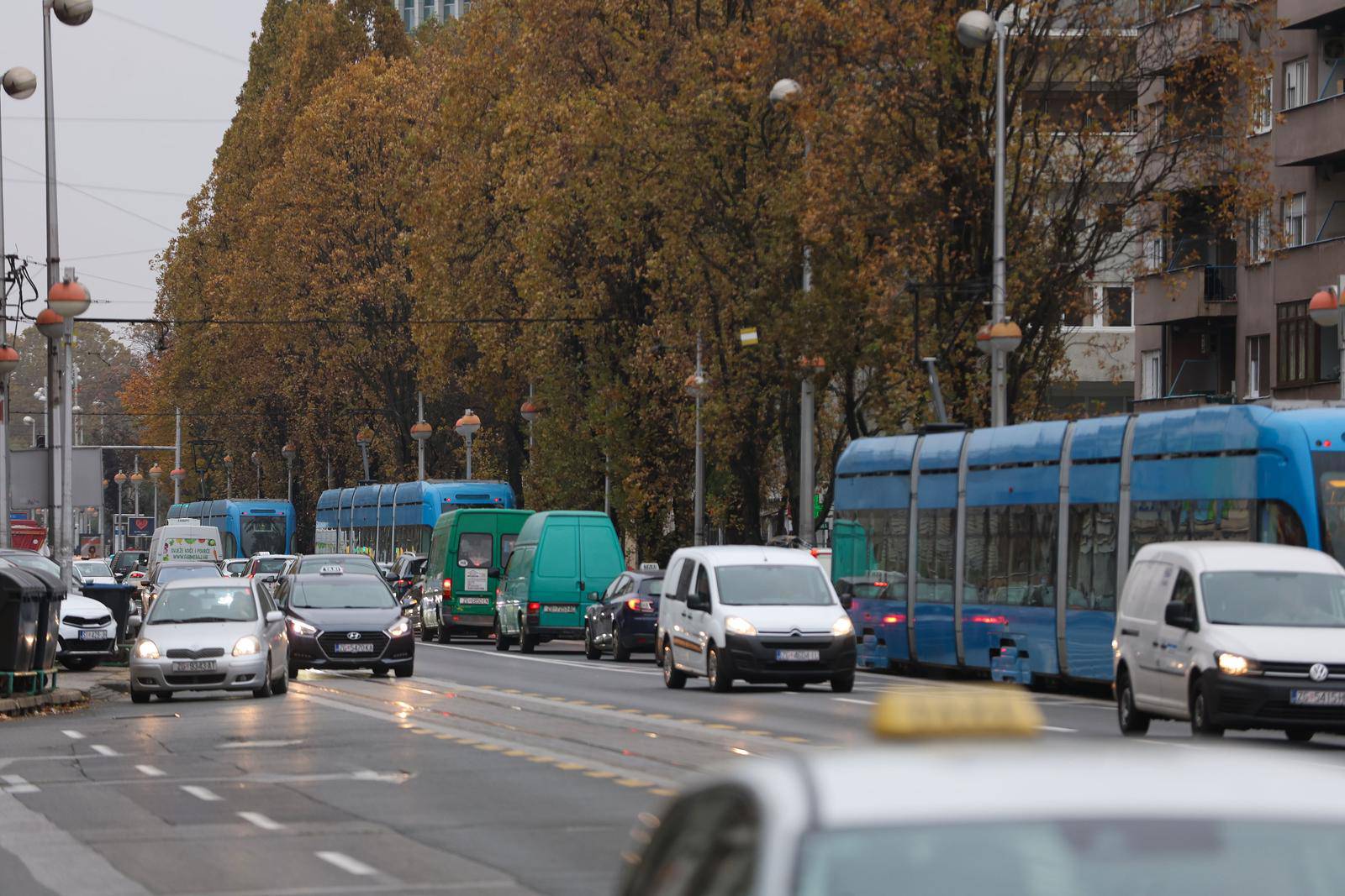 Zagreb: Velike gužve zbog zastoja tramvajskog prometa