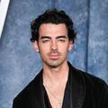 Joe Jonas otkrio čega se najviše srami: 'Pobjeglo mi je baš na koncertu, išao sam se presvući'