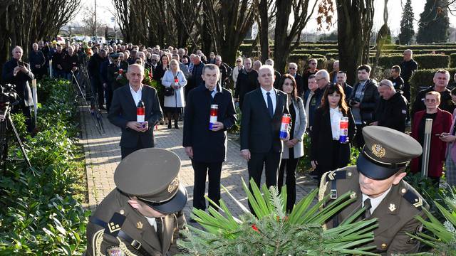 Slavonski Brod: Obilježavanj​e 32. obljetnice osnivanja 101. bosansko-brodske brigade Hrvatskog vijeća obrane​