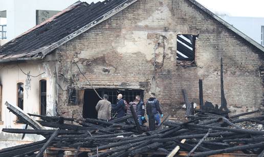 FOTO Evo kako izgleda skladi&scaron;te H&Zcaron;-a u Osijeku nakon buktinje