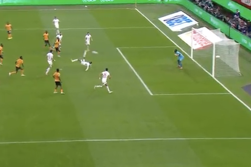 VIDEO Specijaliziran za golove &scaron;karicama! Marokanac u osam dana drugi put izveo nemogu&cacute;e