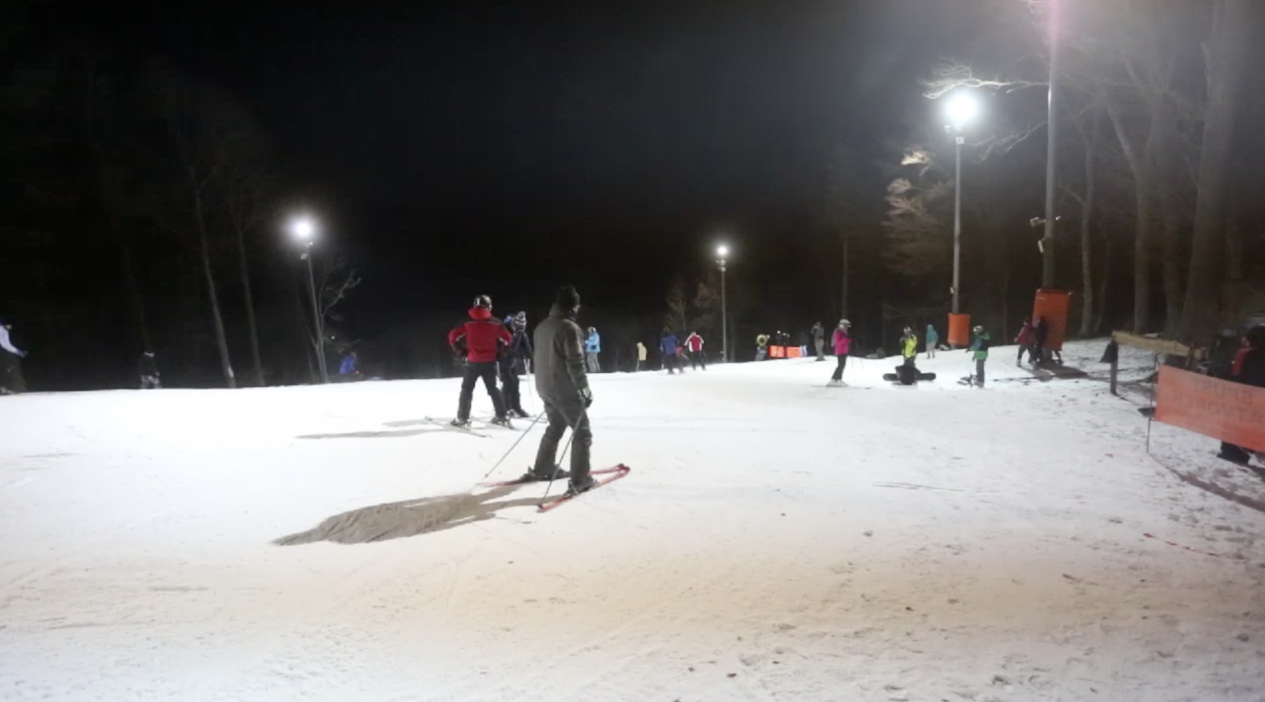 Sezona je počela: Skijaši se u punoj spremi zaputili na Sljeme