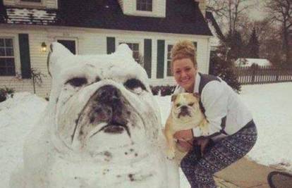 Zimske radosti: Napravila repliku svog psa od snijega