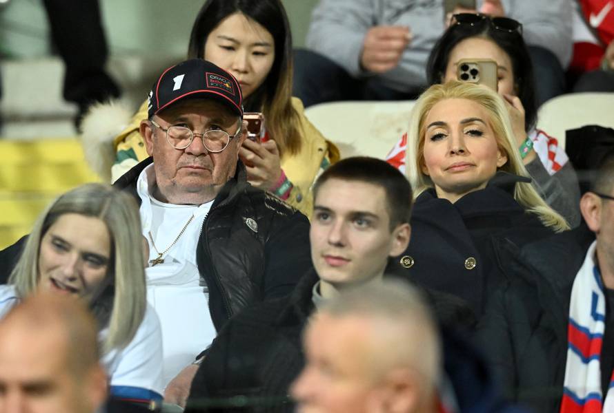 Rijeka: Svečana loža tijekom susreta Hrvatske i Farskih otoka u kvalifikacijama za FIFA Svjetsko prvenstvo