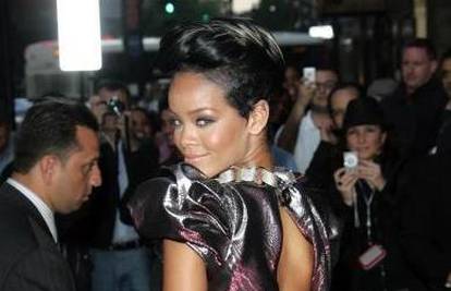 Rihanna: Sve što želim za Božić su dobar seks i jelo
