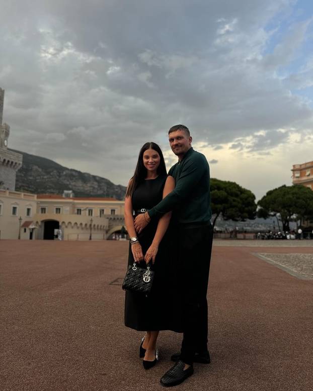 FOTO Manekenka je s Usikom još od amaterskih dana. Sada je posvećena humanitarnom radu