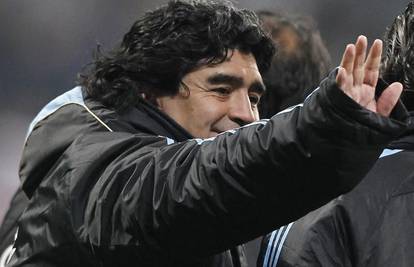 Maradona bez Zanettija, Cambiassa i Gonzaleza... 