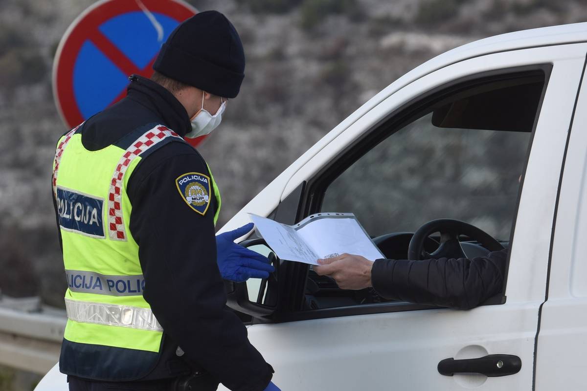 Apsurdi propusnica: Obrtnik ne može u Zagreb raditi, ali izdali su je za misu, pa se ispričali