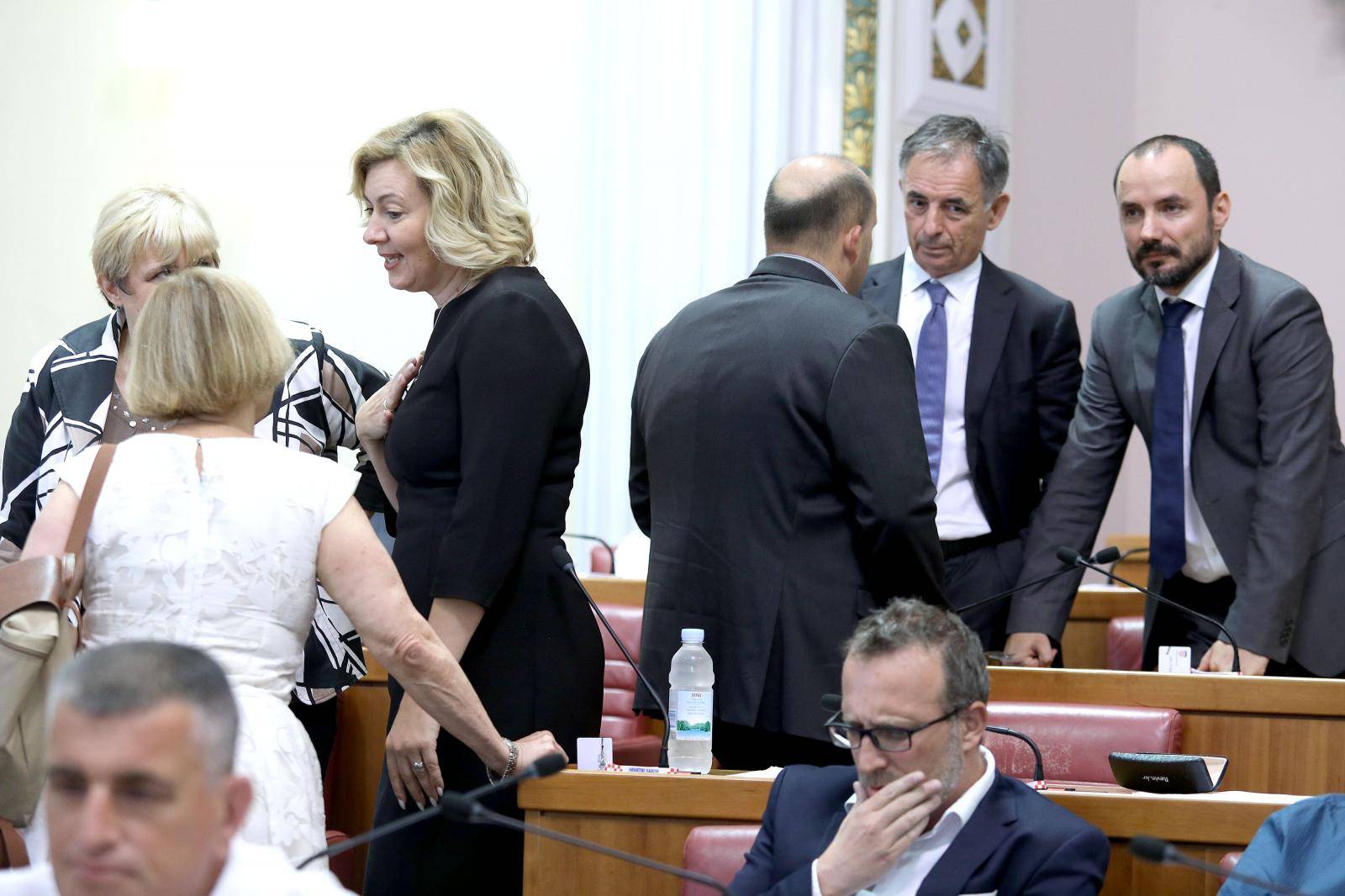 Izglasali su povjerenje: U Vladu stiže sedam novih ministara