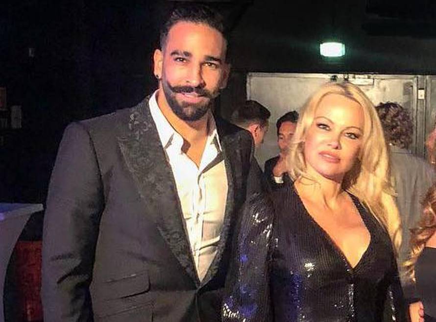 Pohvalio nam se da je radio ono s Pamelom 12 puta u jednoj noći