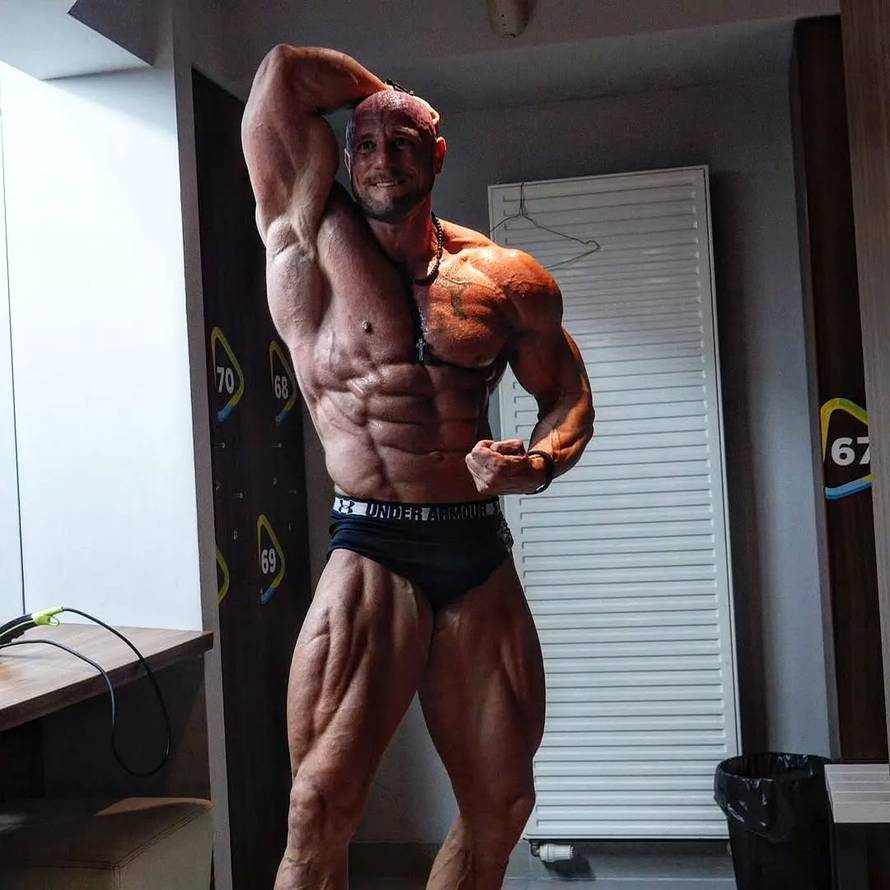 Snagator koji je čuvao Yamala: Muškarci me gledaju više nego žene, često dobace nešto ružno