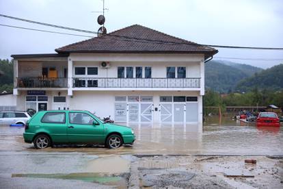 FOTO Jablanica: 100 slika tuge