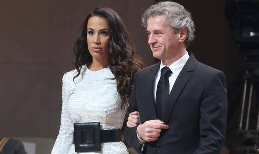 Žena (39) slovenskog premijera (58): Gostima na vjenčanju smo uzeli mobitele, dogodilo se čudo