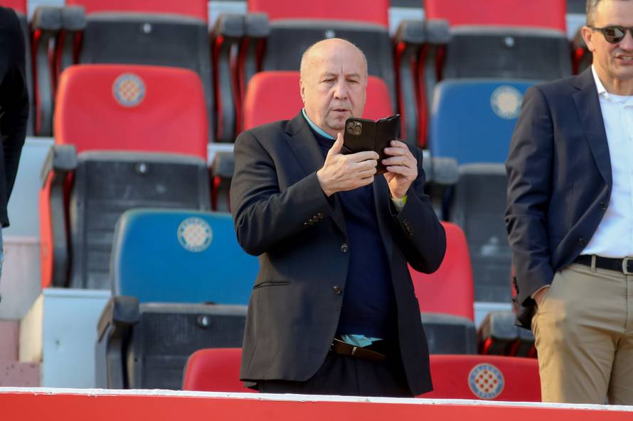 Split: Sve je spremno za početak utakmice između Hajduka i Dinama