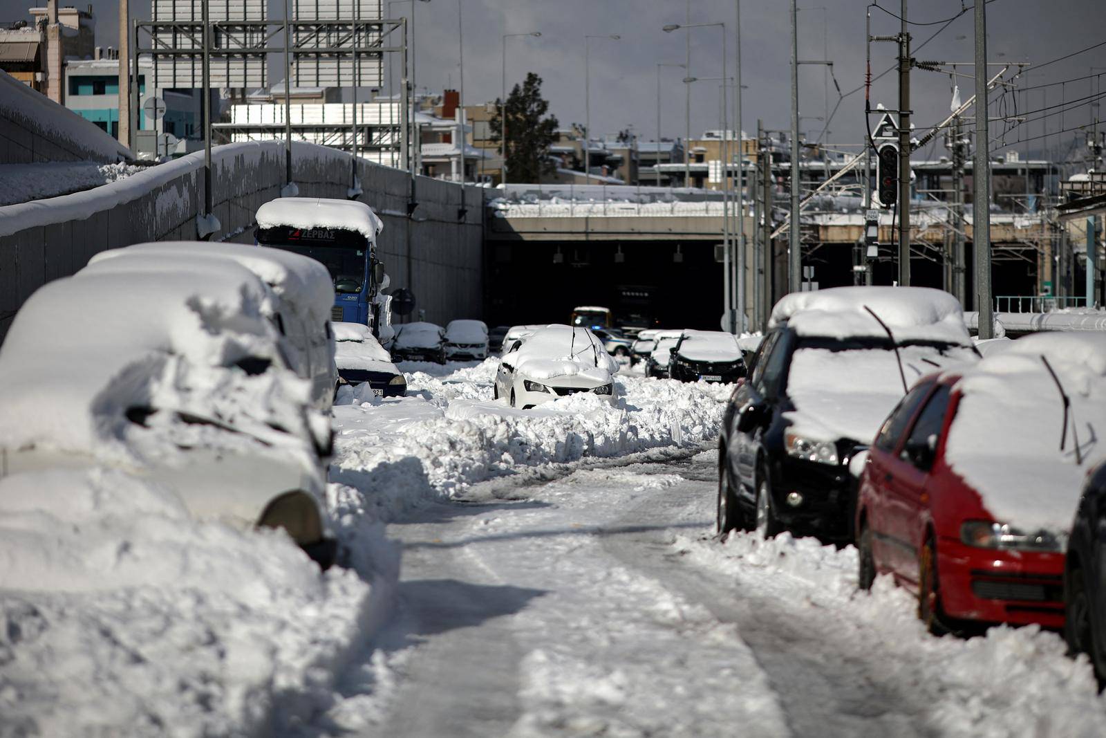 Heavy snowfall in Athens