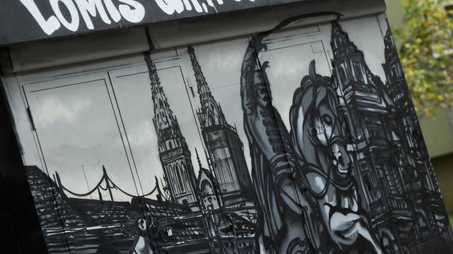 Grafit posvećen potresu koji je pogodio Zagreb osvanuo na trafostanici na Jarunu