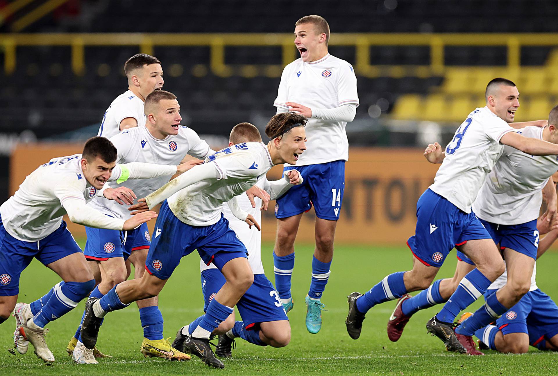 Dortmund: Juniori Hajduka nakon penala prošli u polufinale Lige prvaka