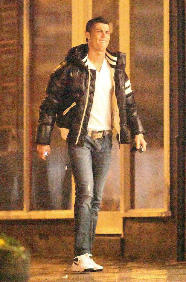 Hale: Cristiano Ronaldo napušta restoran Gusto