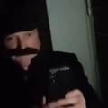 VIDEO Zalijepio lažne brkove pa špijunirao prosvjednike u Srbiji: 'Crni Mićo, djeca ti ovo gledaju'