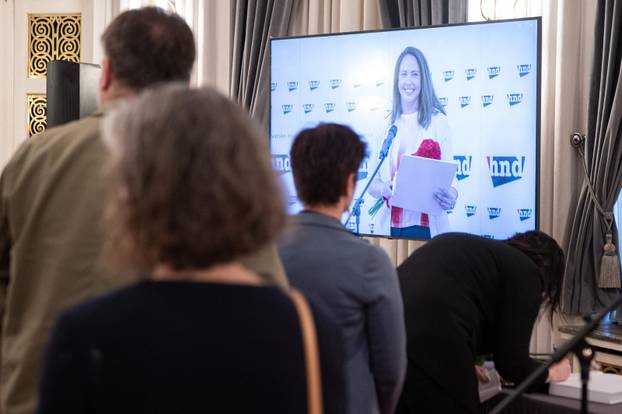 Zagreb: Komemoracija za novinarku Milu Moralić u Novinarskom domu