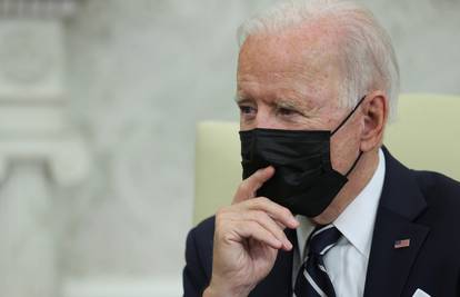 Biden tvrdi: 'Pandemija je gotova, ali još uvijek imamo problem s covidom'