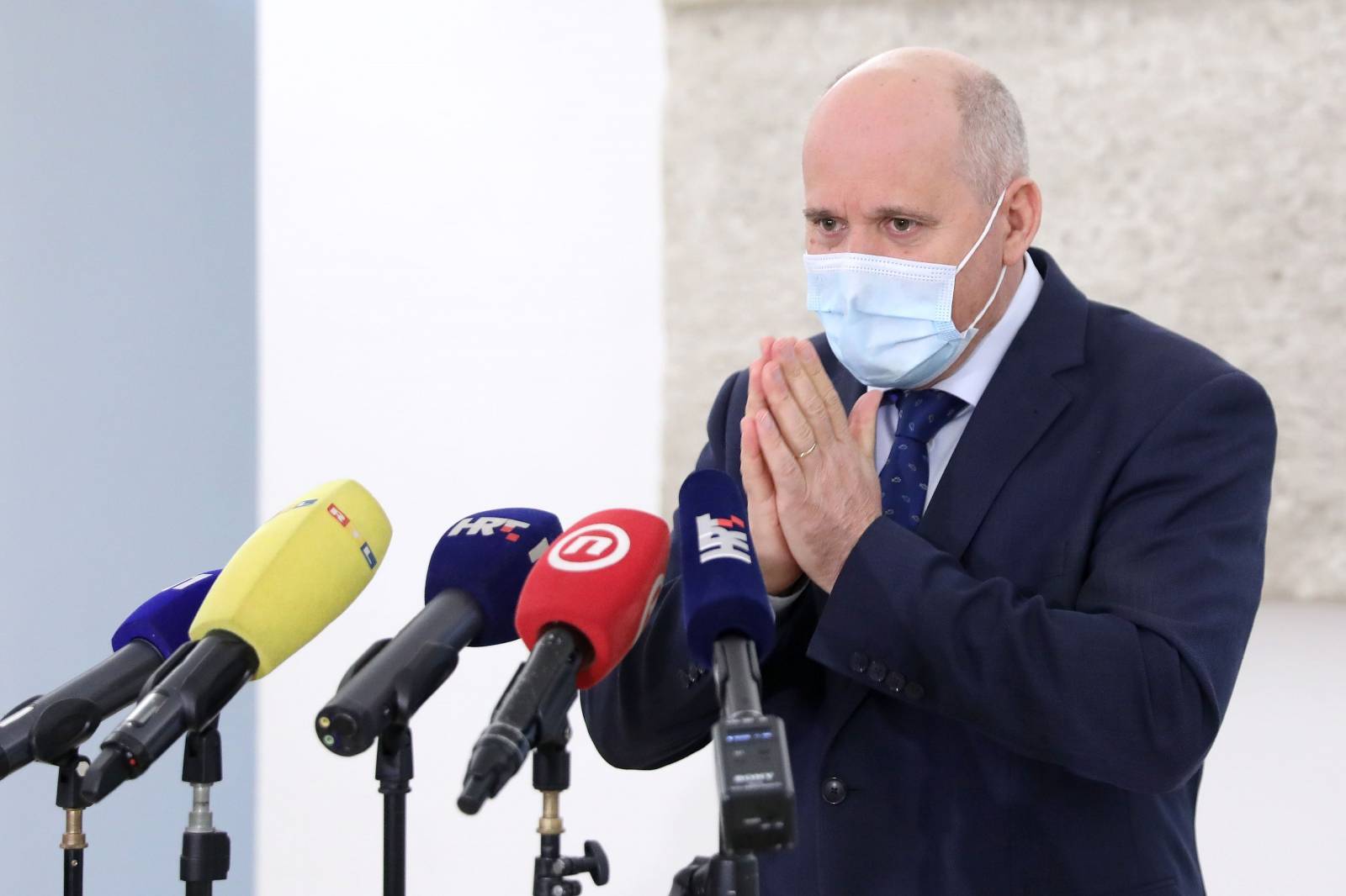 Zagreb: Branko Bačić na konferenciji za medije komentirao rezultate glasovanja i izjavio da je oporba u rasulu