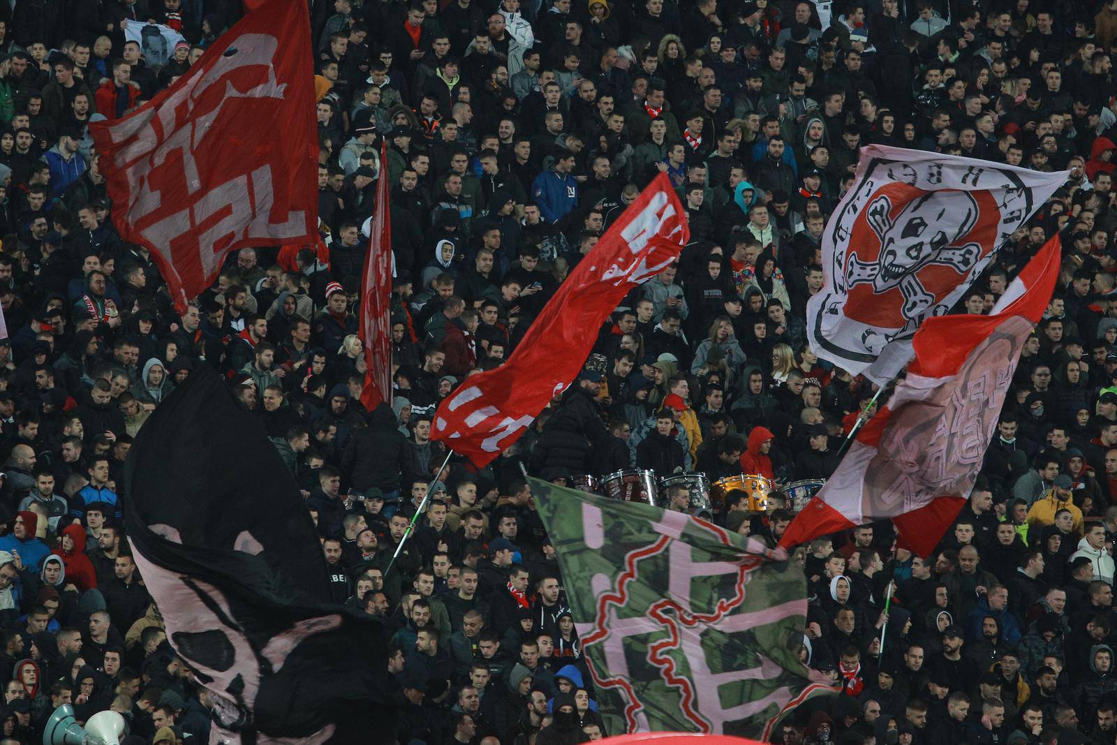 Crvene zvezda na svom terenu pobijedila Partizan 2:0 