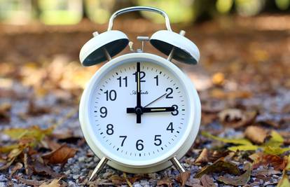 Počelo je zimsko računanje vremena: U Hrvatskoj su sat prvi put pomicali 1916. godine
