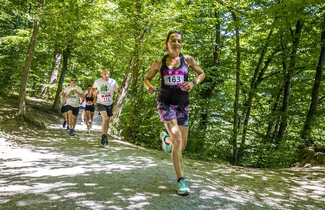 Na Maksimirskom Minus Zwei ceneru 150 sudionika trčalo za oboljele od plućne hipertenzije