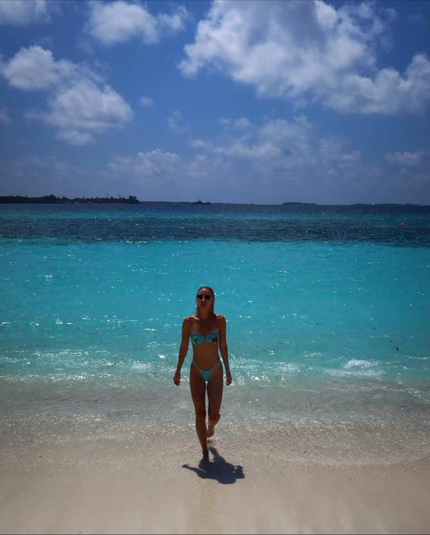 FOTO Ruska tenisačica je rekla da muškarci moraju zarađivati više. Razvela se, pa našla novog