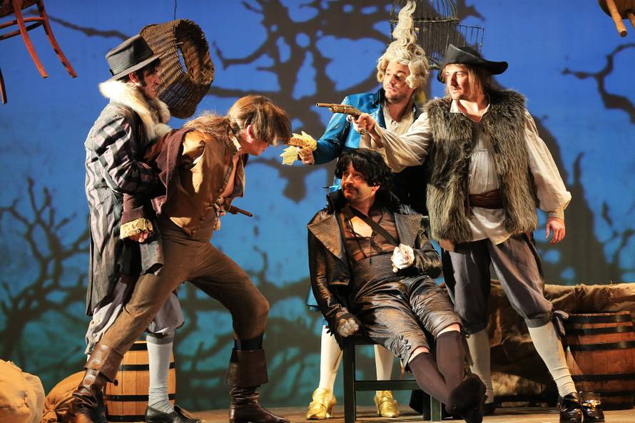 Nives ostvarila san: Zablistala je na daskama osječkog HNK