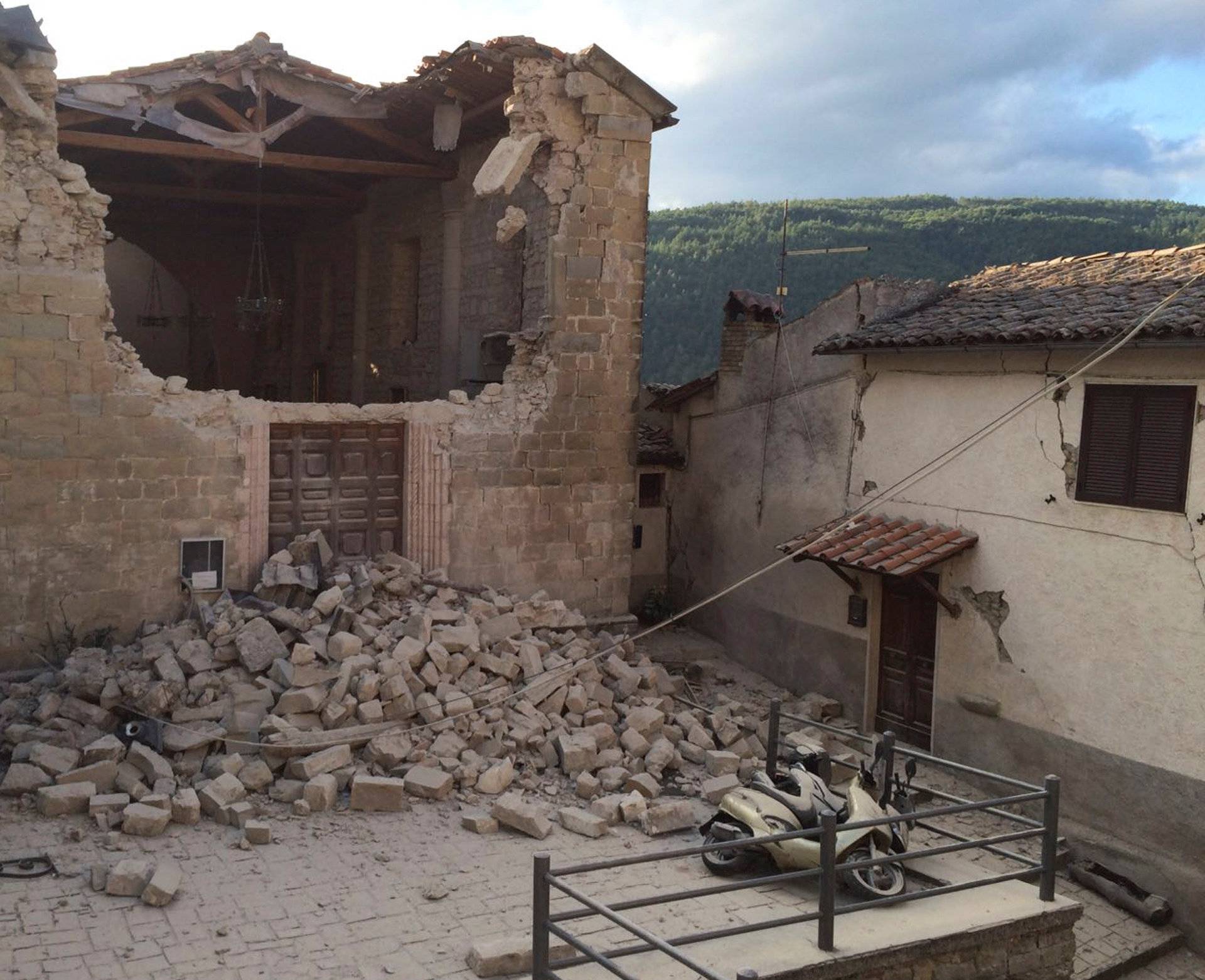 A damaged house is seen following an earthquake in Accumuli di Rieti, central Italy