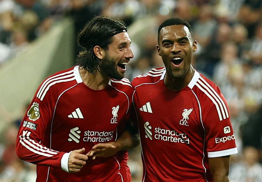 Premier League - Newcastle United v Liverpool